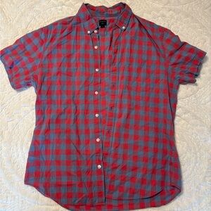 Men’s JCrew short sleeve button down size large. Red and blue check.